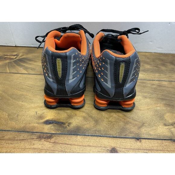 Nike Shox R4 Neymar Shoes Sneakers Black Orange Gym BV1111-100 Mens Size 9.5 main image 11